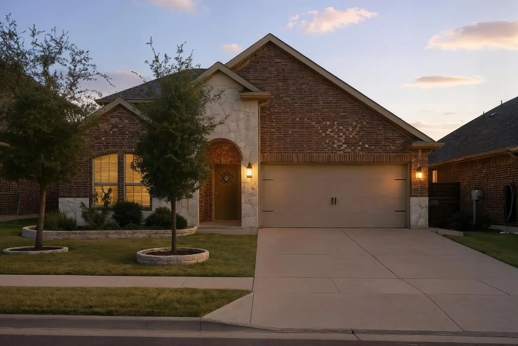 518 Francis Lane, Royse City