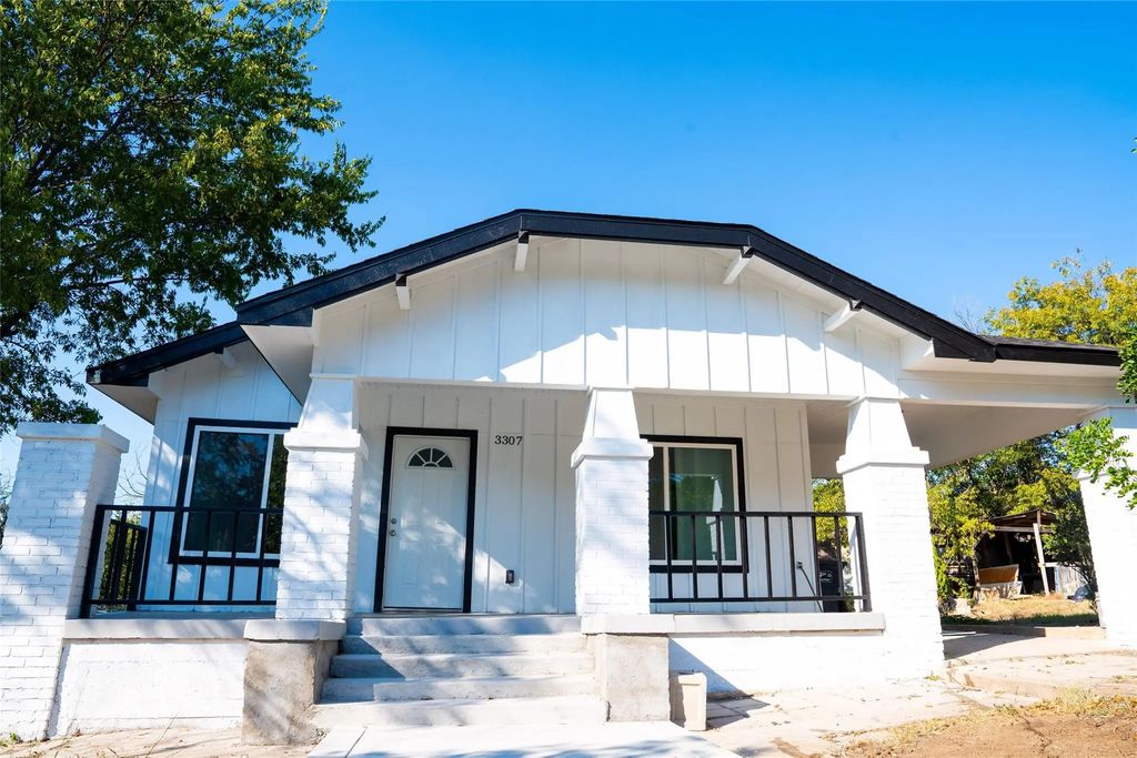 3307 Bideker Avenue, Fort Worth