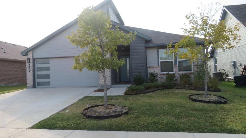 713 Trinity Park Trail, Alvarado