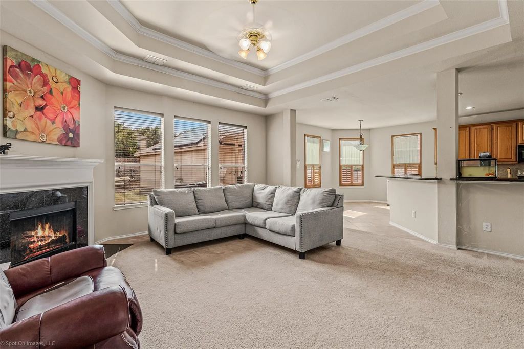 4671 Pine Grove Lane, Fort Worth