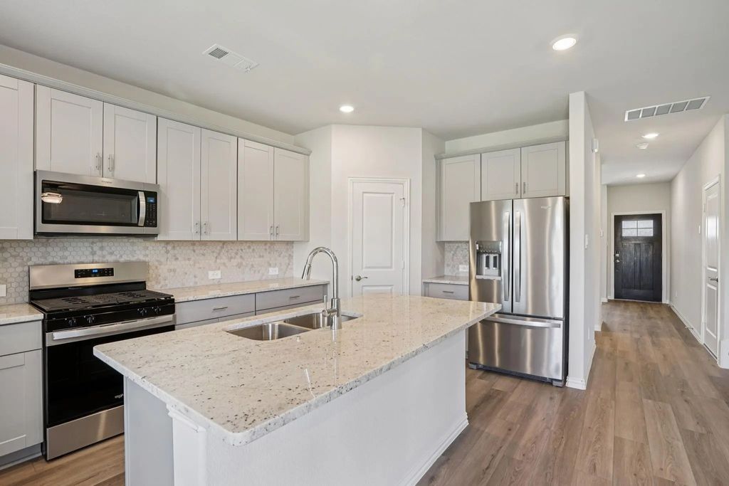 2125 Dunbar Drive, Sherman