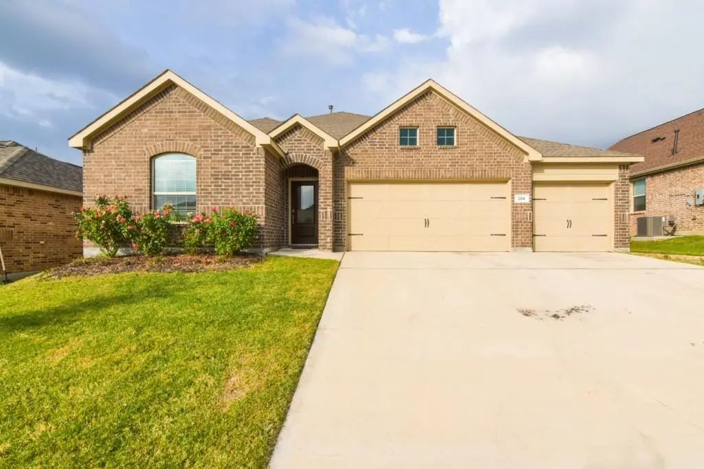 504 Nolan Way, Little Elm