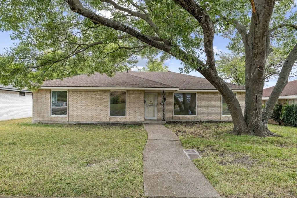 518 Flamingo Way, Duncanville