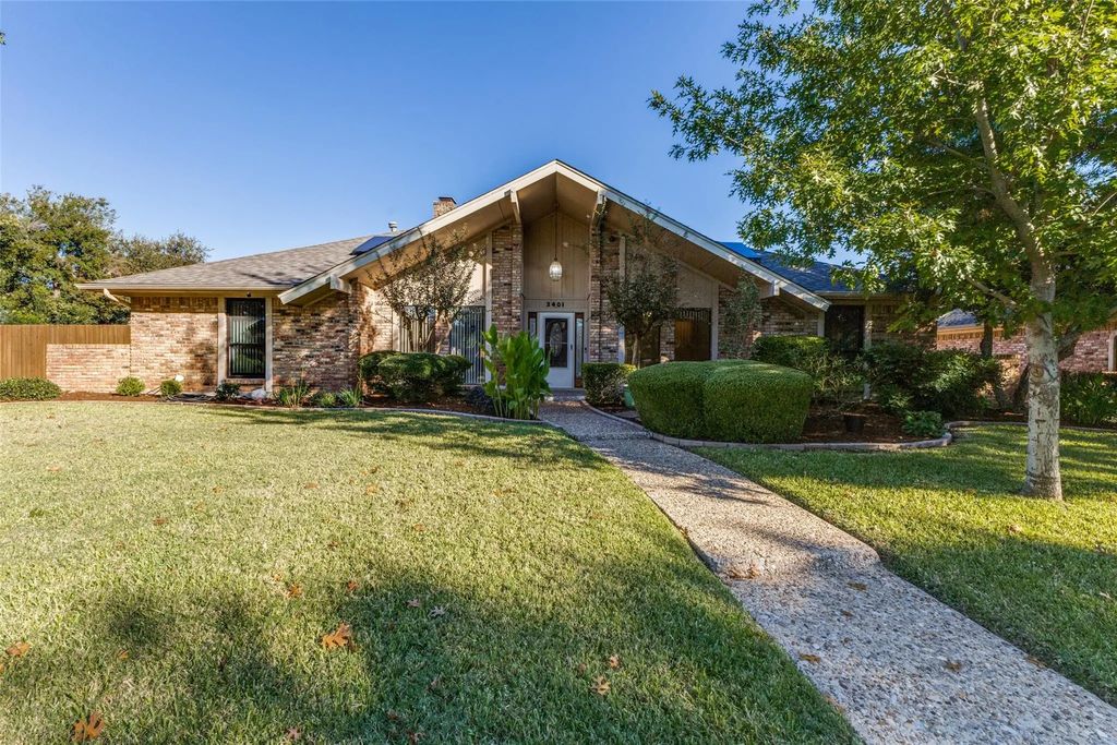 2401 Acacia Street, Richardson