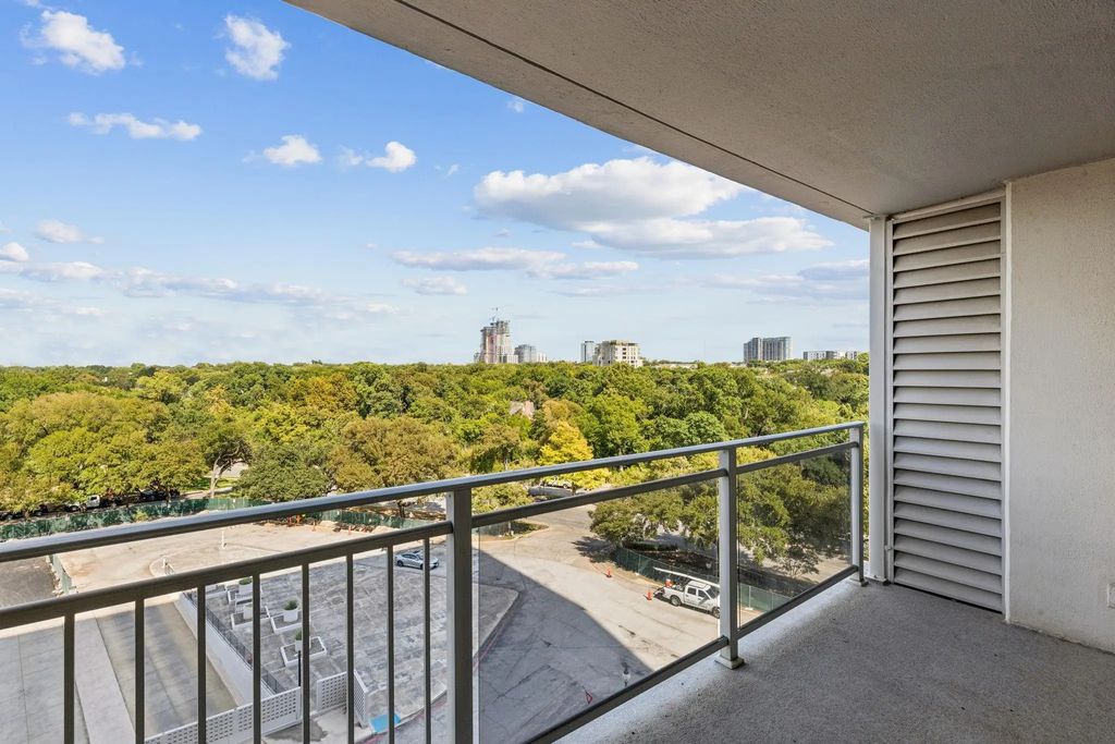 3883 Turtle Creek Boulevard 703, Dallas