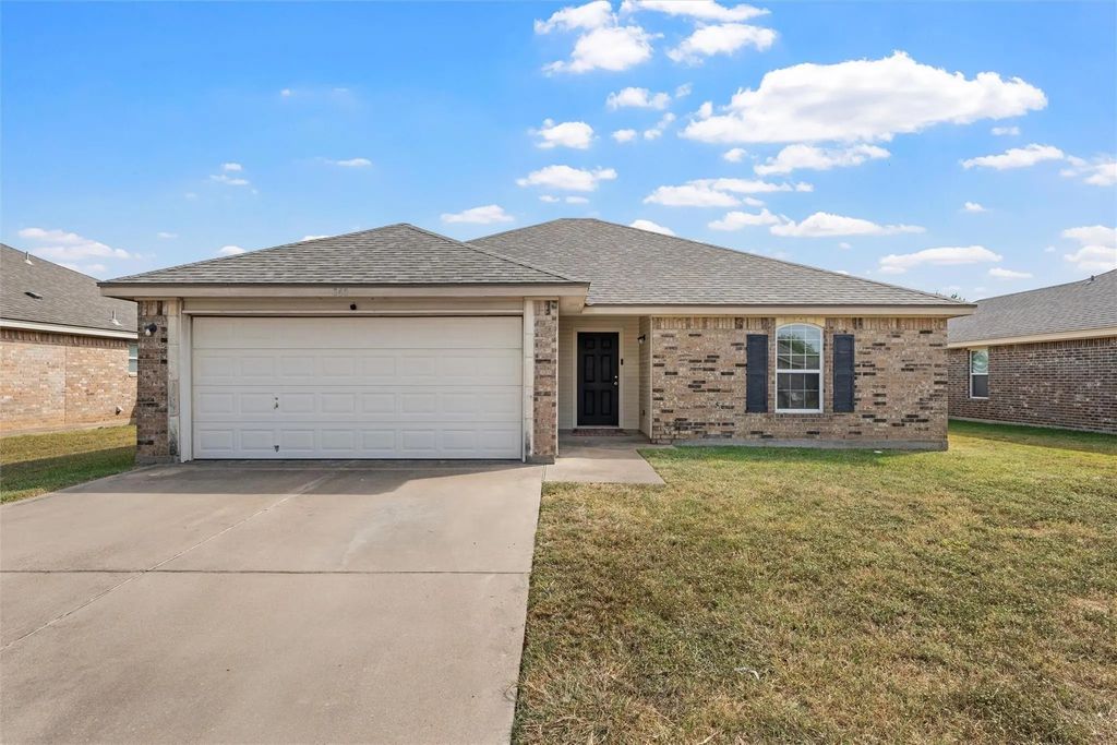 640 Apple Cross Court, Robinson