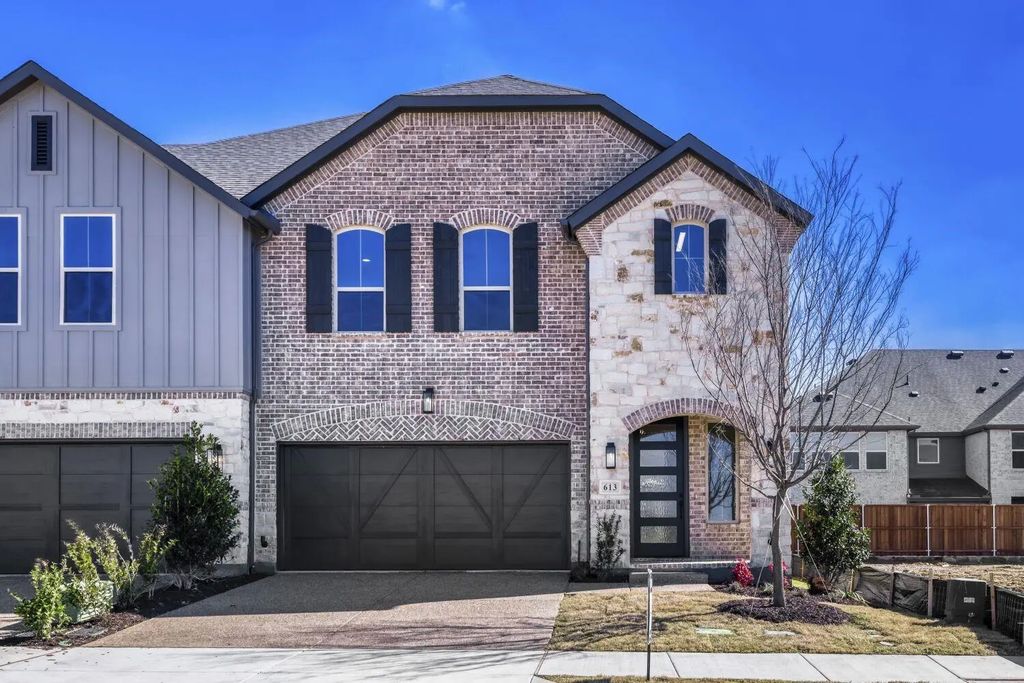613 Damsel June Street, Lewisville