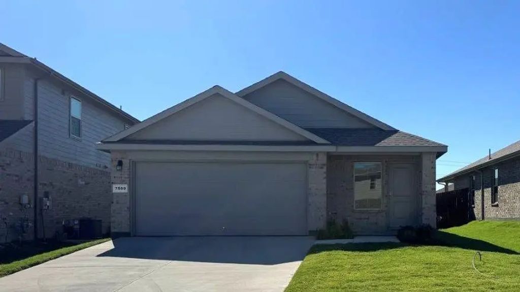 7509 Windy Arch Lane, Denton