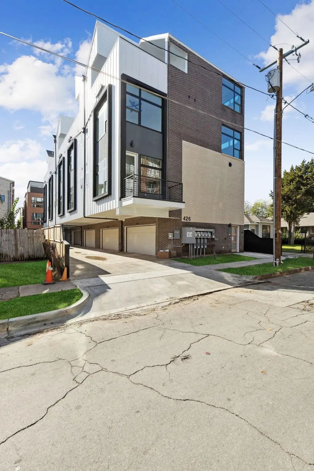 426 Melba Street 104, Dallas