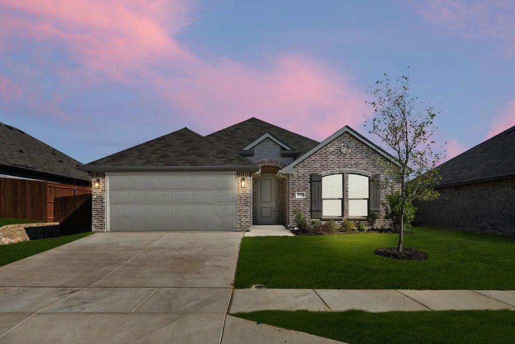10305 Tapioca Street, Fort Worth