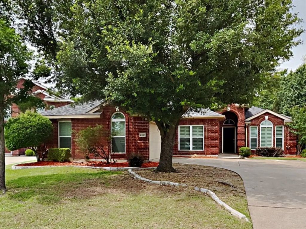 2001 San Simeon Drive, Mesquite