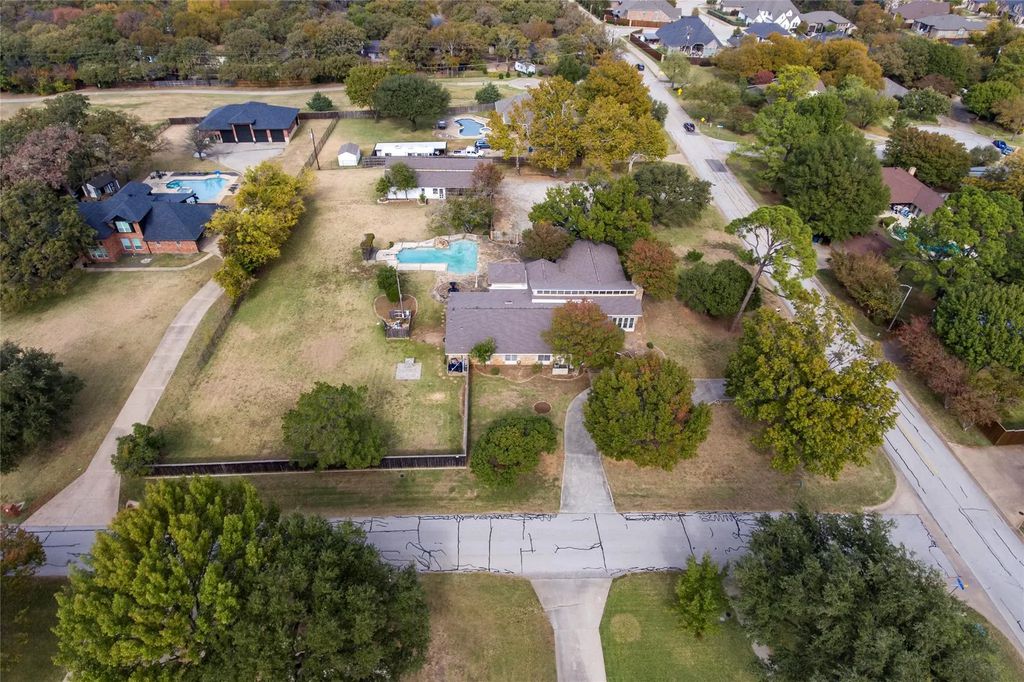 249 Sellmeyer Lane, Highland Village