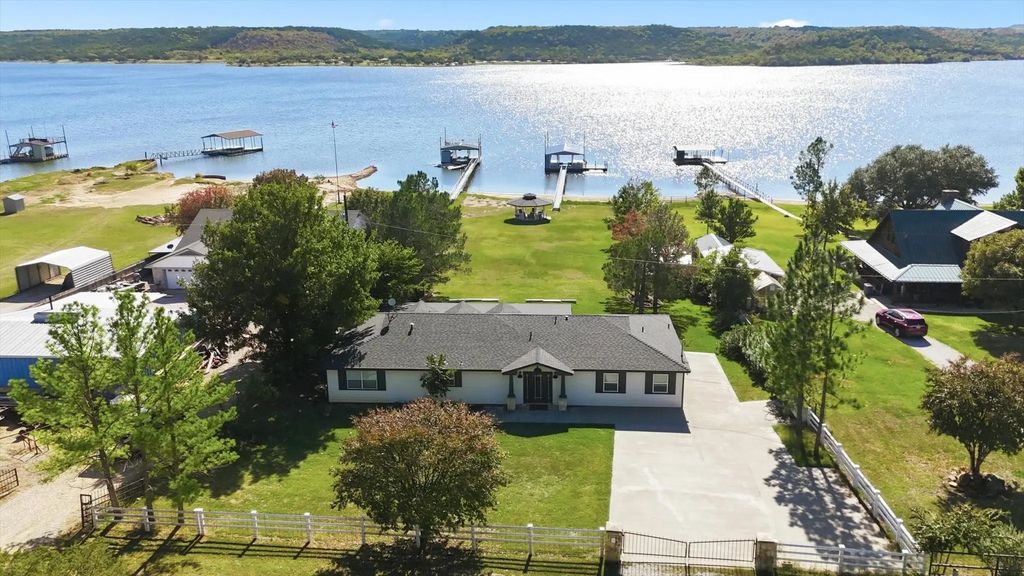 4433 Chapel Road, Possum Kingdom Lake