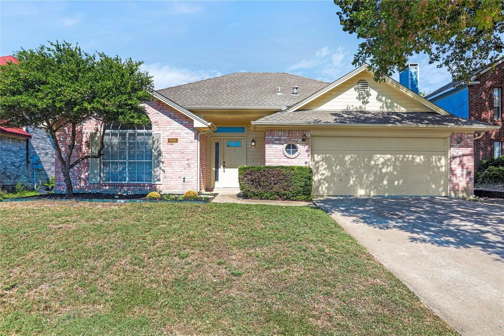 1208 Lassen Lane, McKinney