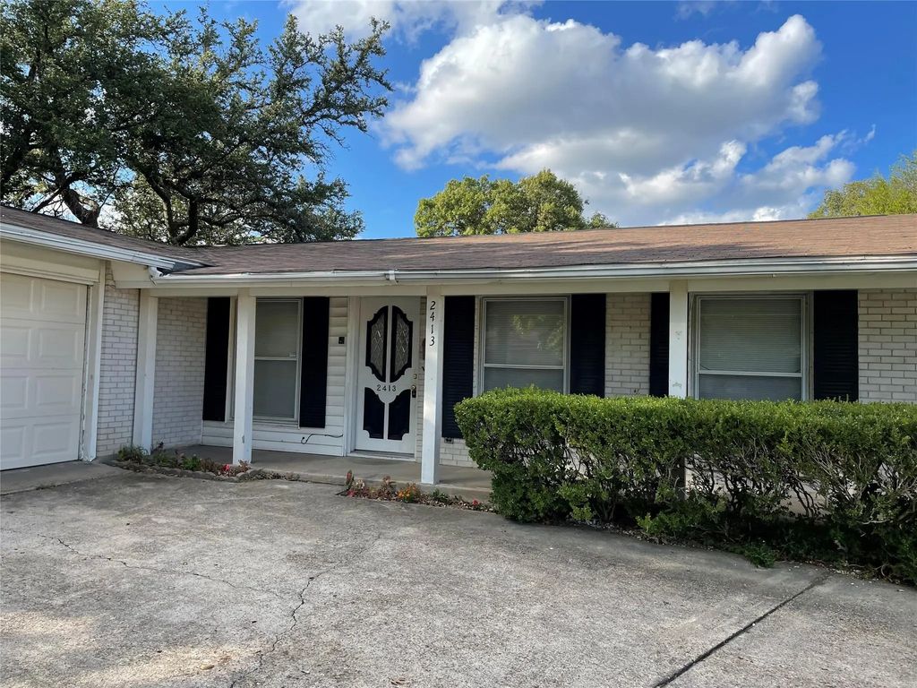 2413 Sussex, Garland