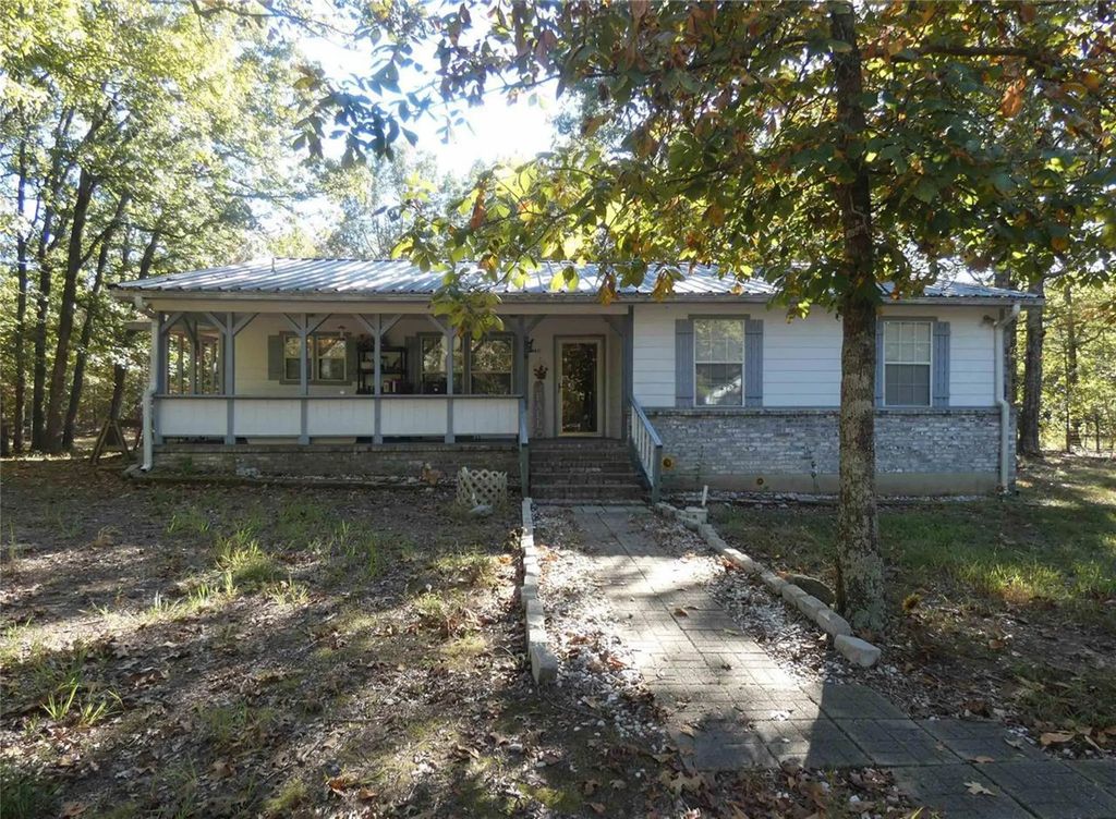 1637 County Road 1362, Mount Pleasant
