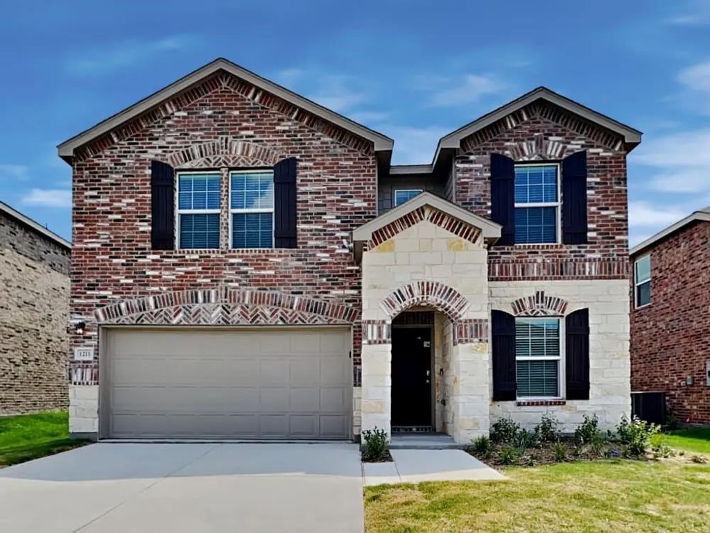 1211 Autumn Mist Lane, Forney