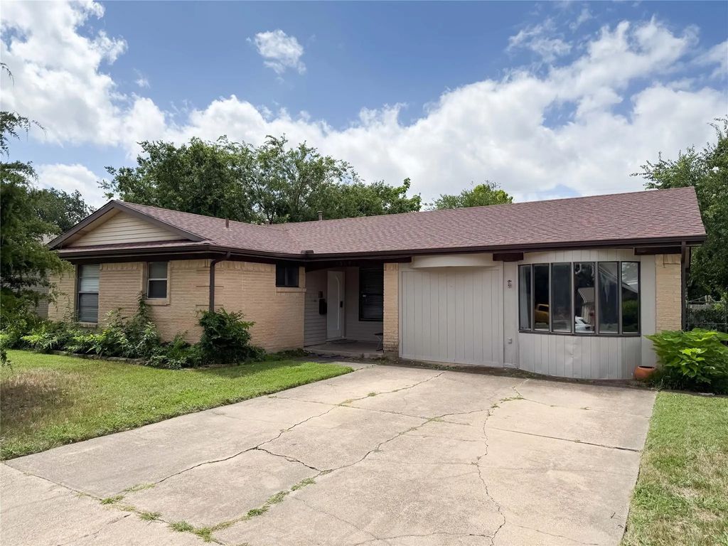 509 Cambridge, Richardson