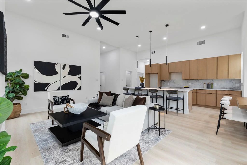 1123 Riverwood, Dallas