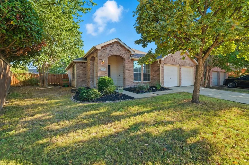 1205 Canvasback Drive, Aubrey