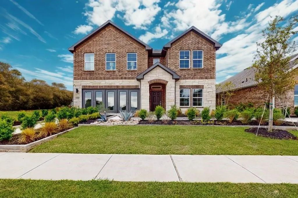 1124 Garden Grove Lane, Forney