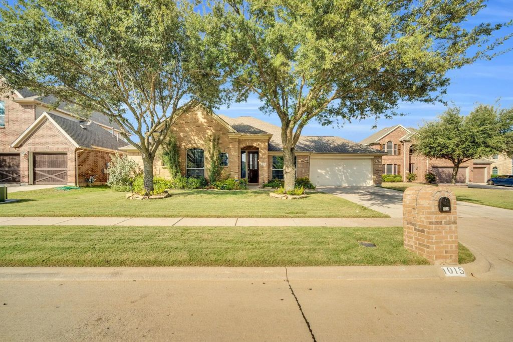 1015 Grover Court, Cedar Hill