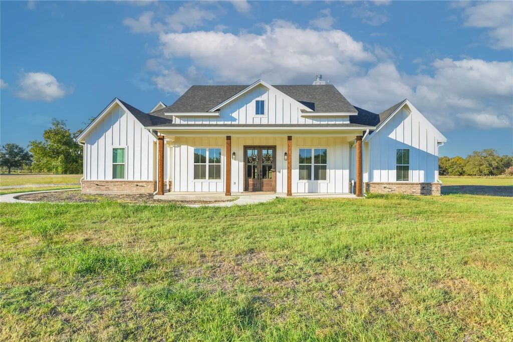 360 Sandpiper Drive, Weatherford