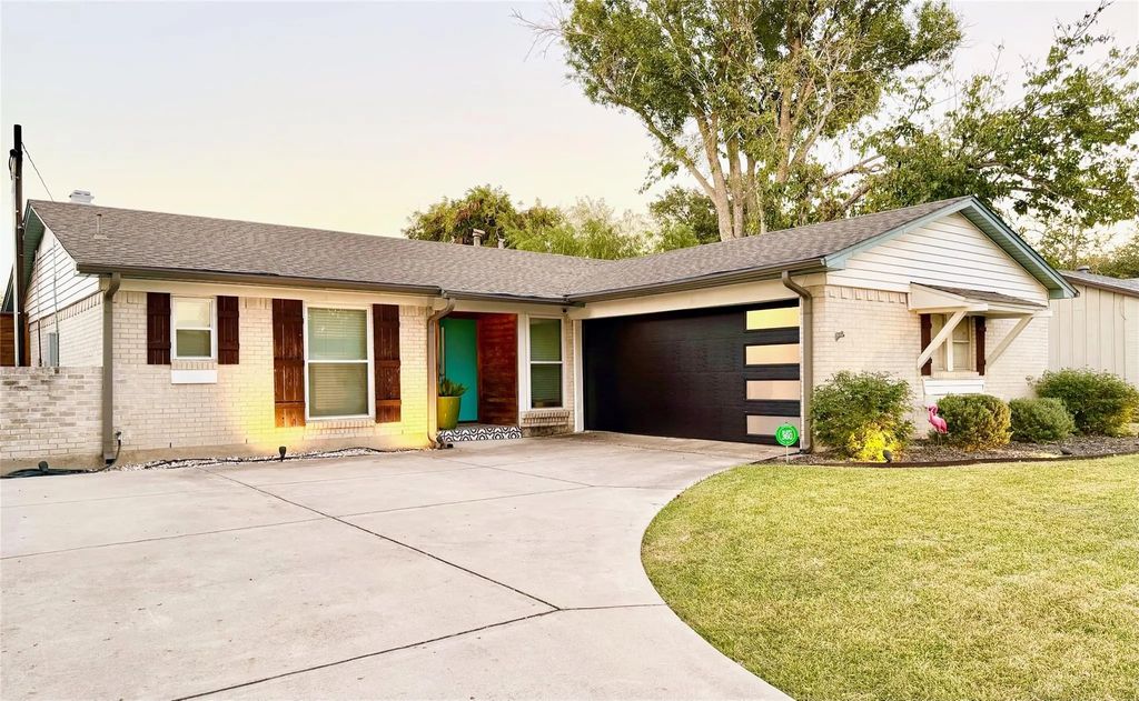 722 Pinehurst Drive, Richardson