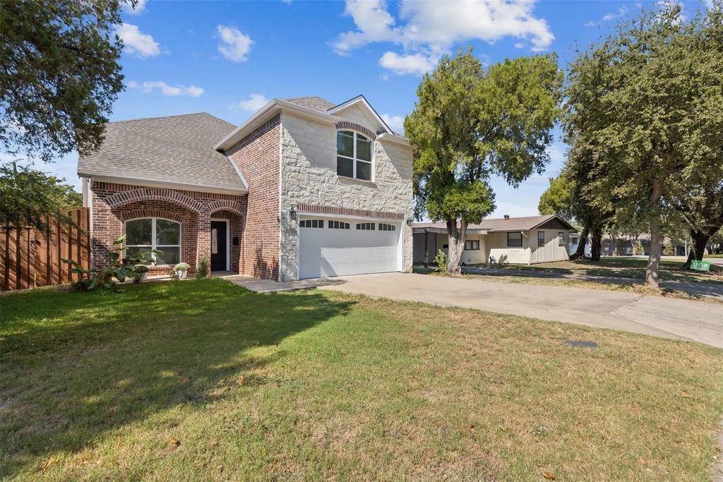 13105 Holbrook Drive, Farmers Branch
