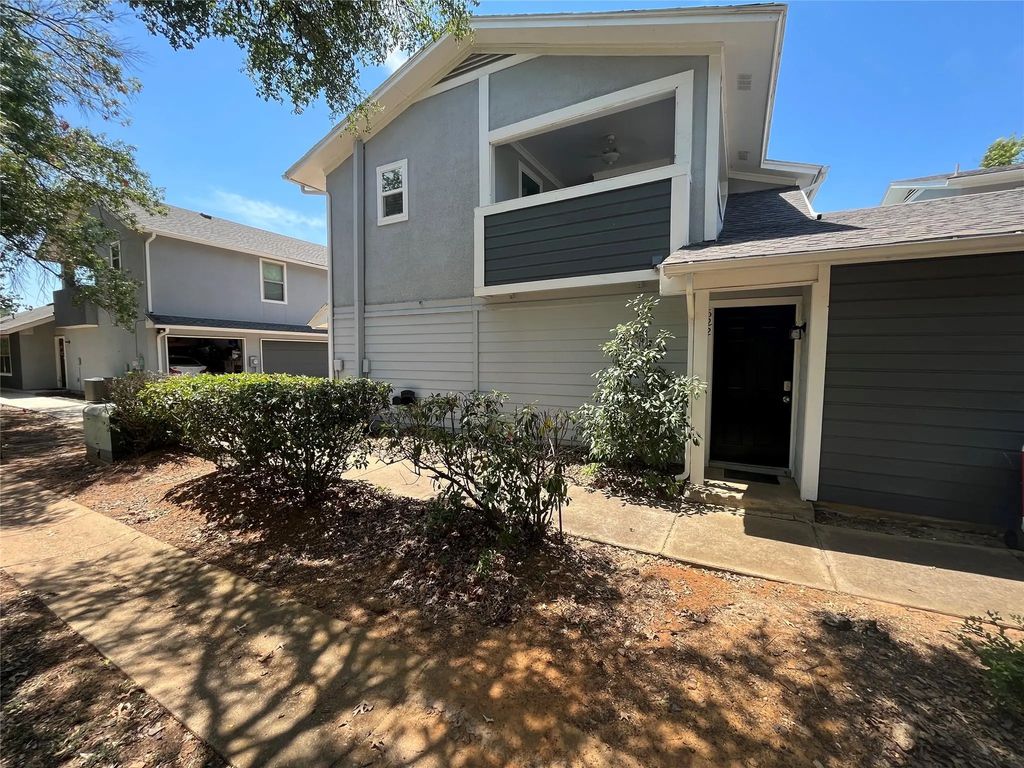 622 Timberline Drive, Hurst