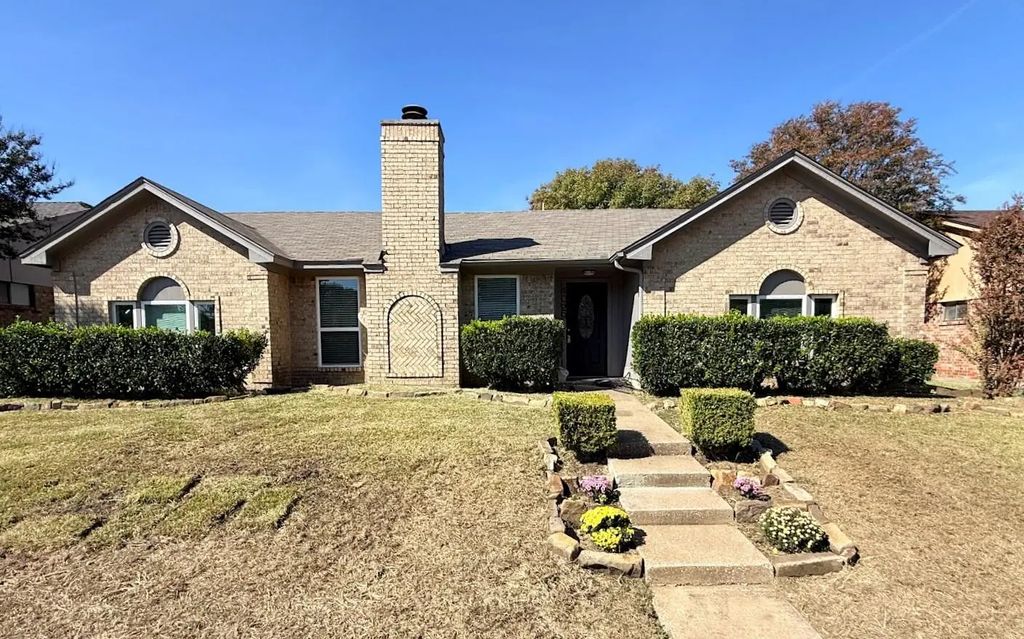 4029 Lonesome Trail, Plano
