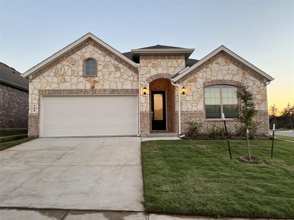 708 Enys Way, McKinney