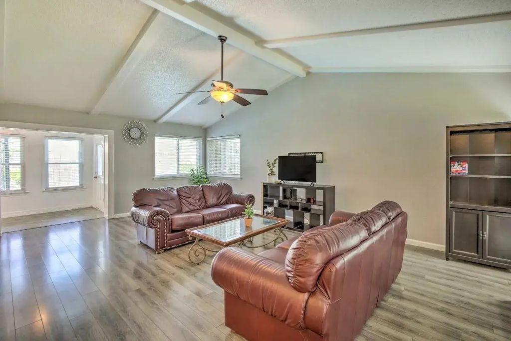 3506 Brook Glen Drive, Garland