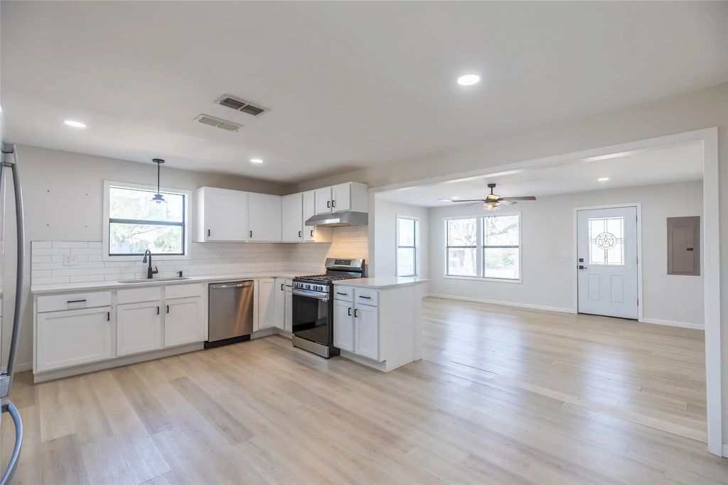 411 W New Mexico Avenue, Sweetwater