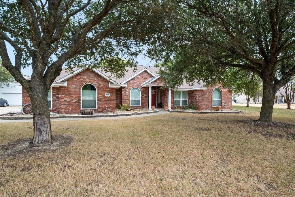 5250 Plainview Road, Midlothian