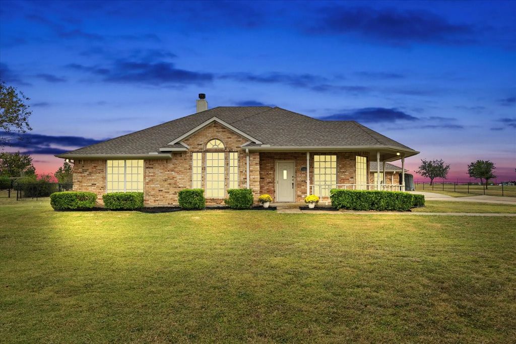 1061 Savannah Lane, Oak Ridge