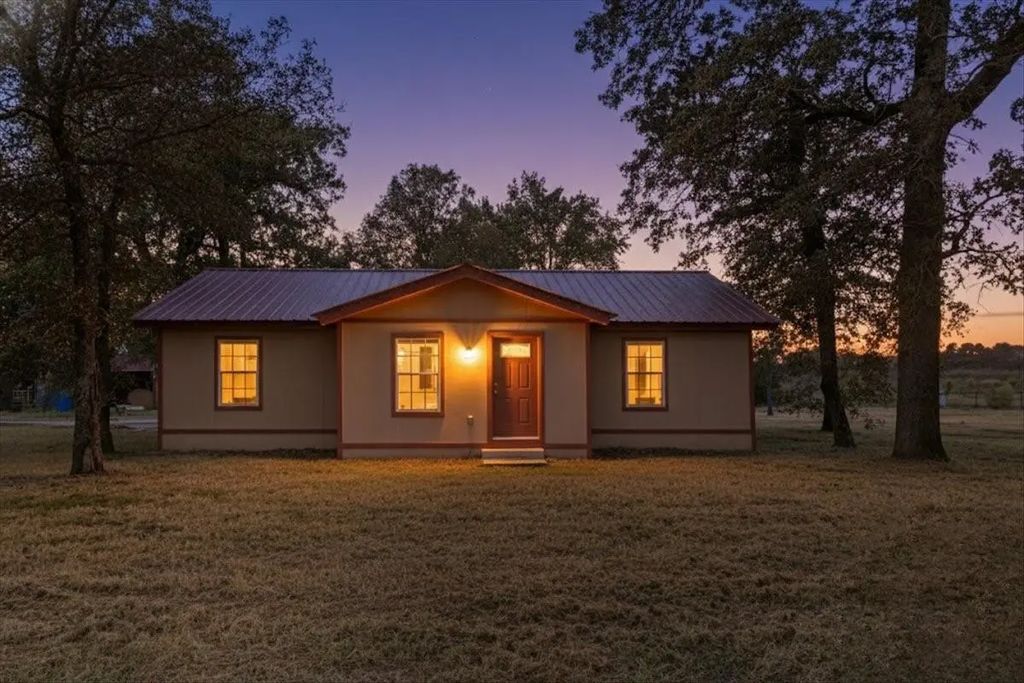 2600 County Road 417 D, Henderson