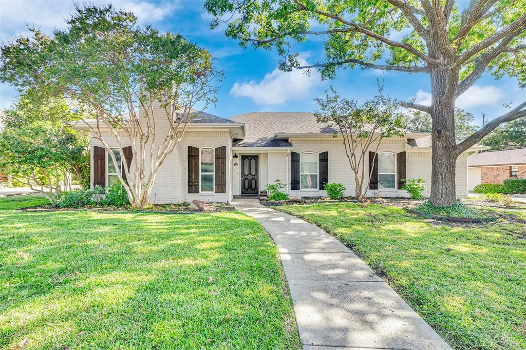 120 Timber Ridge Drive, Murphy