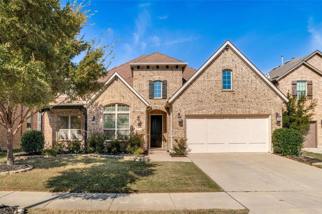 9909 Trinity, Little Elm