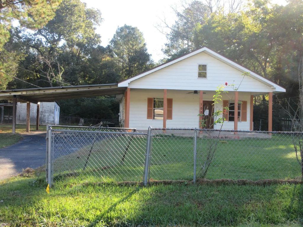 1021 Scarpengo Road, Shreveport