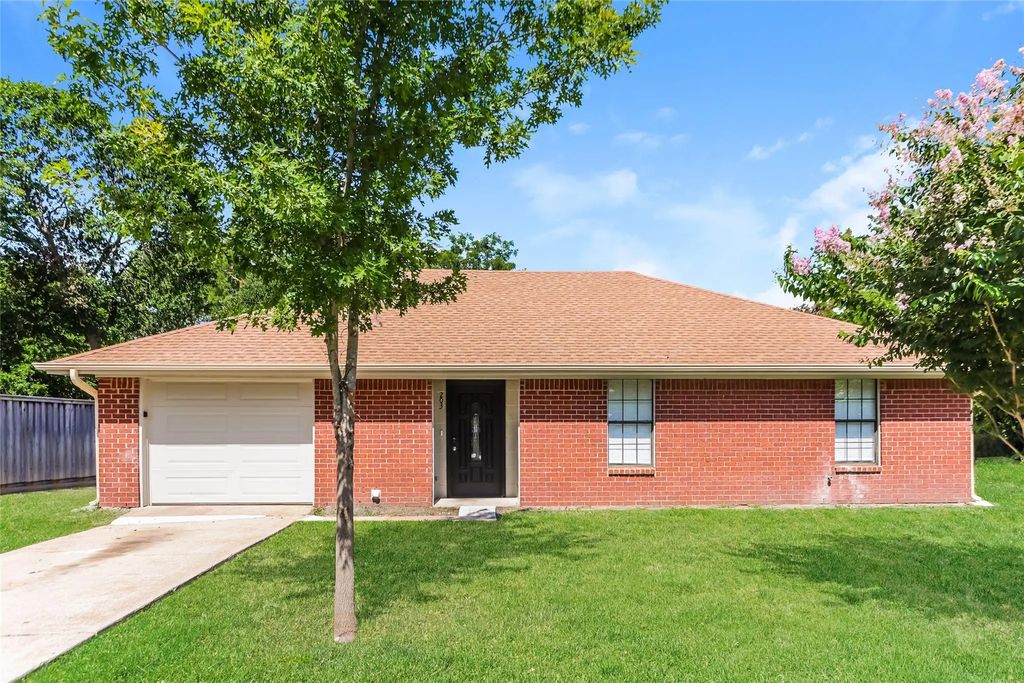 204 S 3rd Street, Wylie