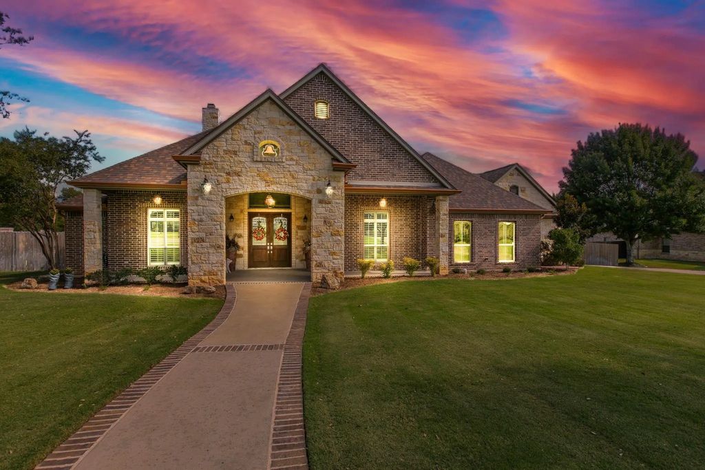 20 Independence Trail, Waco