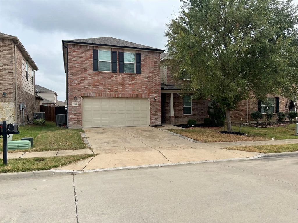 1817 Abby Creek Drive, Little Elm