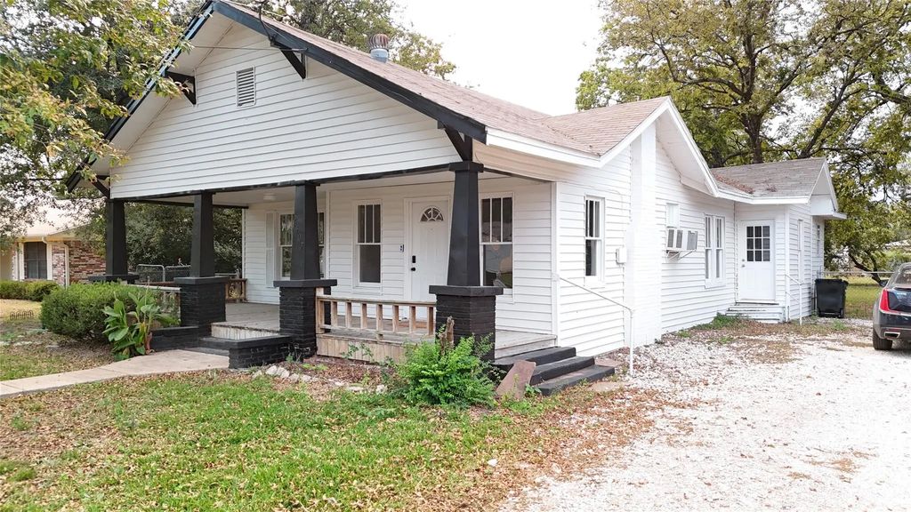 2407 Second Street, Caddo Mills