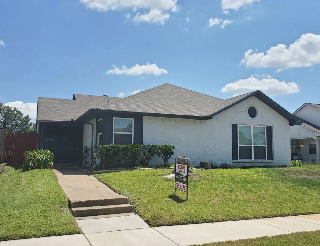 6027 Mcafee Drive, The Colony