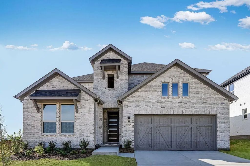 1716 Buck Trail, Celina