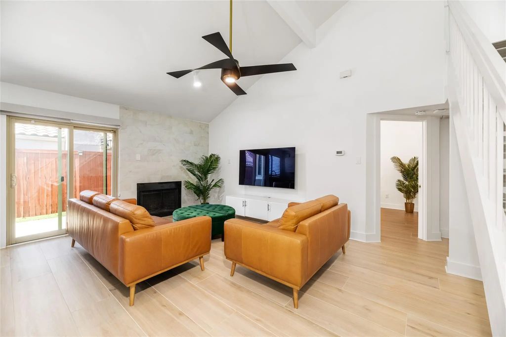 4242 N Capistrano Drive 146, Dallas