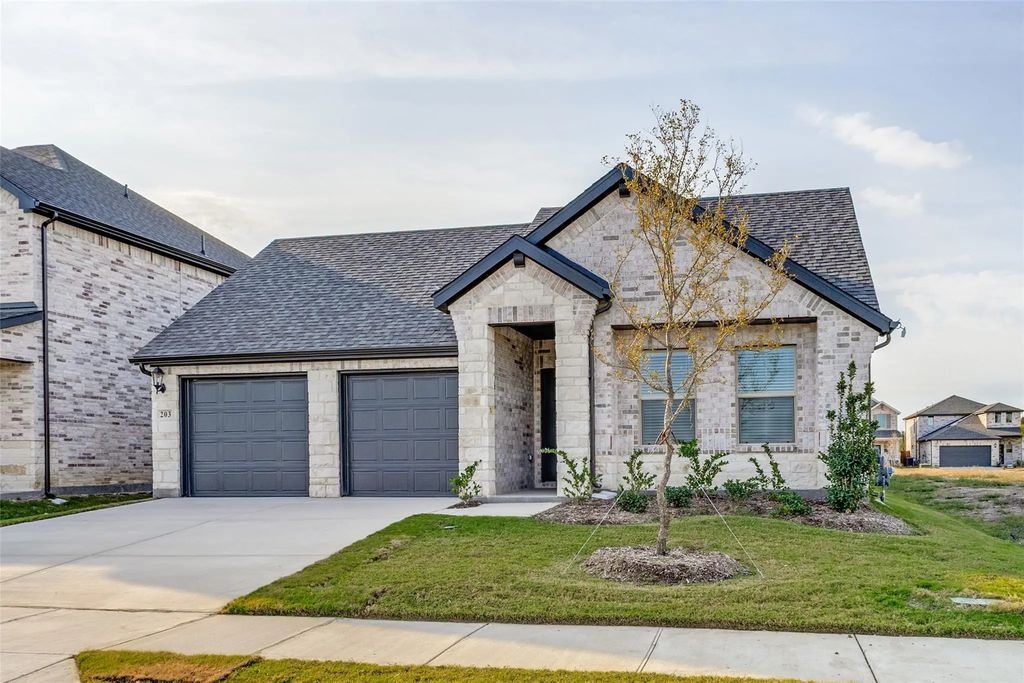 203 Whitlow Drive, Princeton