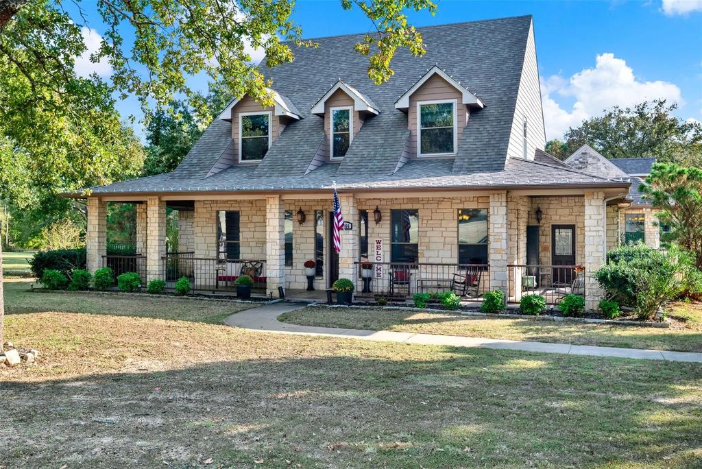 1166 Winding Wood Trail, Scurry