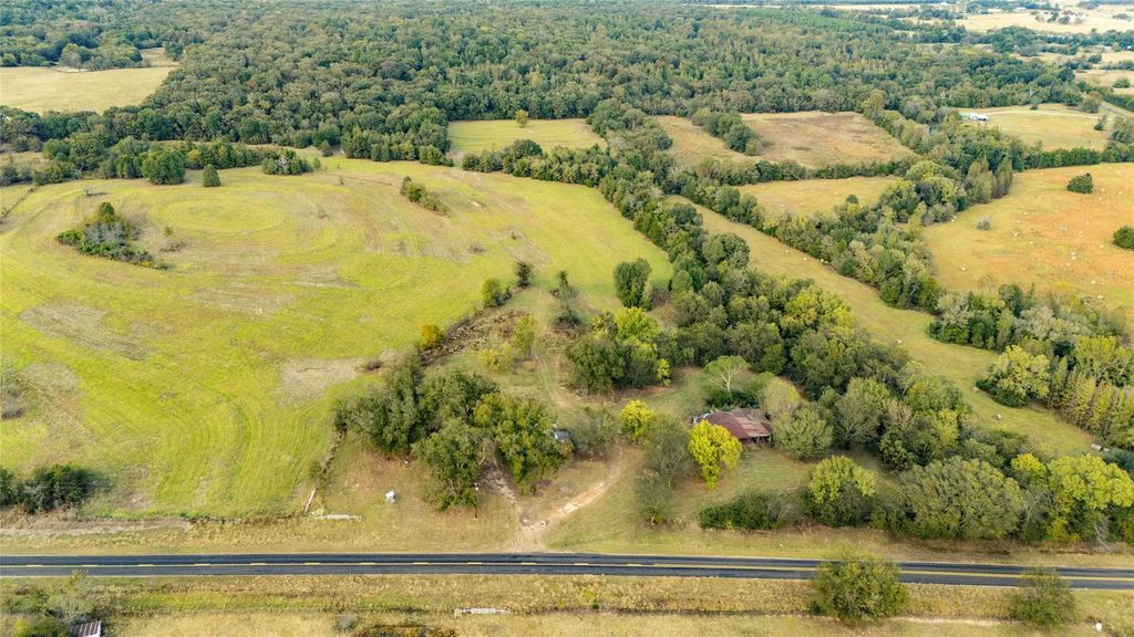 14948 Farm Road 269 S, Pickton